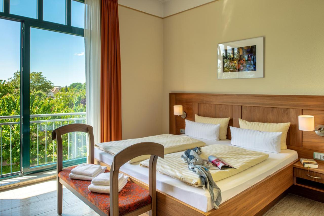 Recknitztal-Hotel Марлоу Экстерьер фото